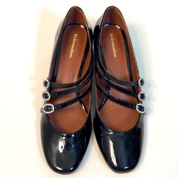 NWOT Reformation Mimi Buckle Pumps - Picture 3 of 12